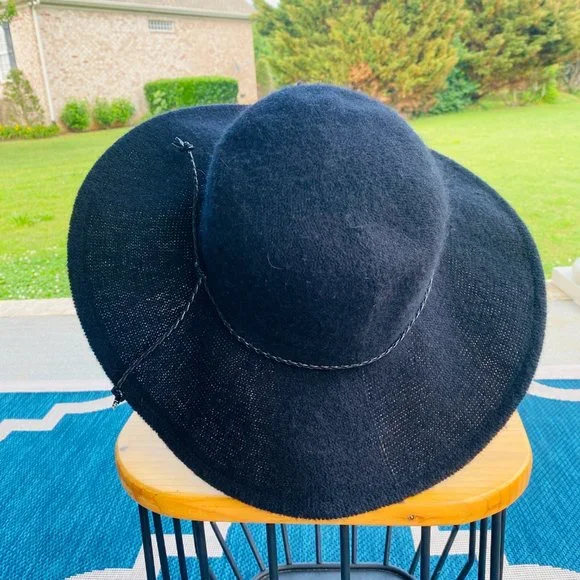 Four Buttons by San Diego Hat Co Black Floppy Wide Brim Wool Sun Hat Foldable - Picture 5 of 12